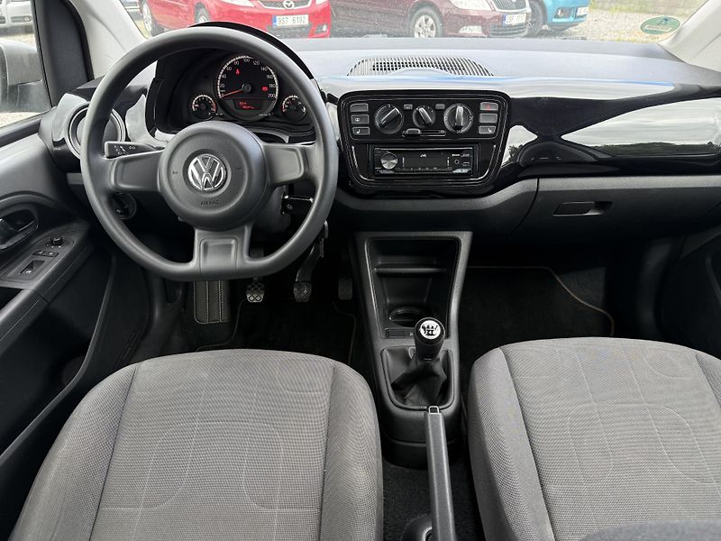 Volkswagen up! 1.0MPi 44kW Klima - fotka 10 z 14