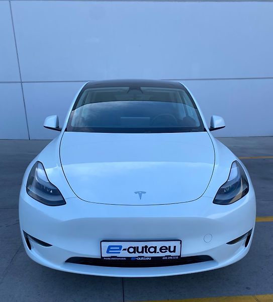 Tesla Model Y (2023) Long Range, tažné, 47 tis km - fotka 2 z 22