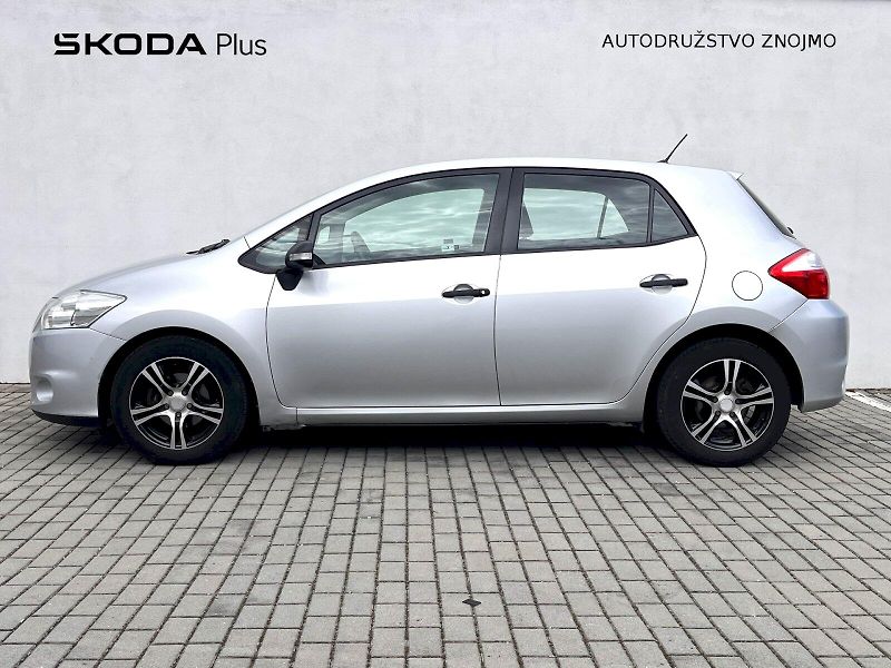 Toyota Auris (2012) 1,4 D-4D 6man - fotka 3 z 22