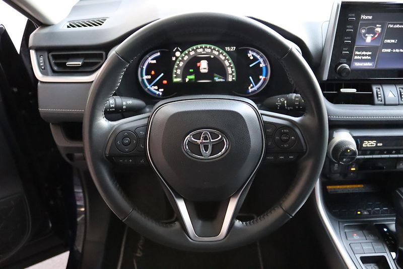 Toyota RAV4 2.5 HYBRID CVT 131kW - fotka 23 z 50