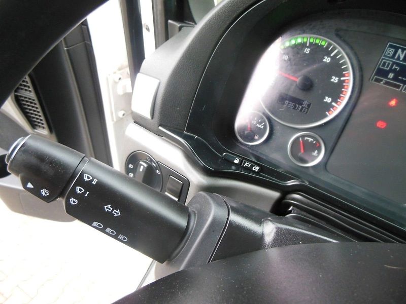 MAN TGX 18.480 LLS-U, LOWDECK - fotka 15 z 21