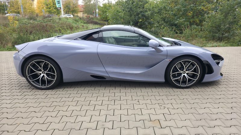 McLaren 720S (2023) SPIDER záruka-MSO-SKY ROOF-TOP - fotka 3 z 19