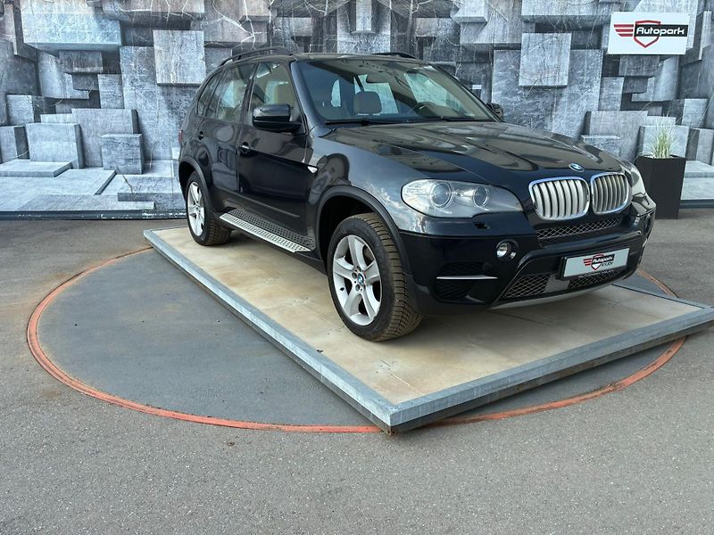 BMW X5 (2011) 40D, 3.0D, 225KW, XDRIVE - fotka 1 z 22