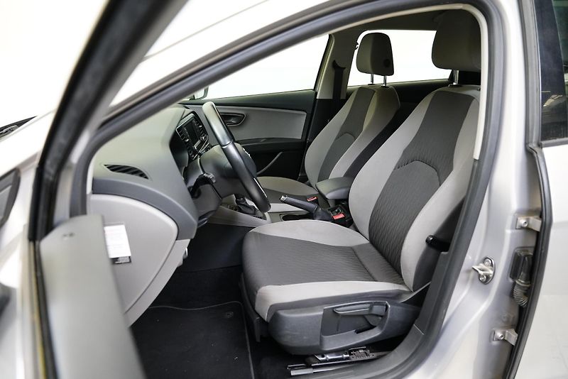 Seat Leon - fotka 11 z 25