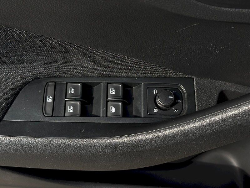 Škoda Scala (2025) 1.0 TSI 85 kW TopSelection - fotka 8 z 22