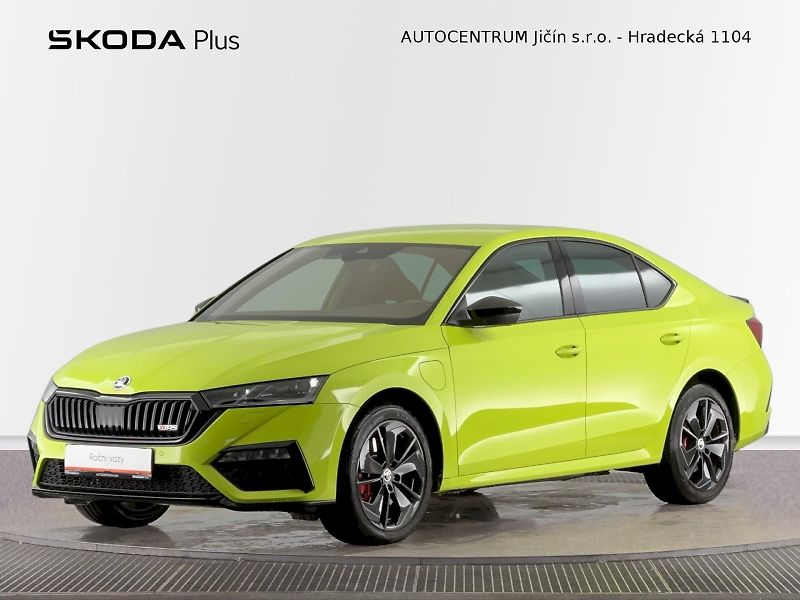 Škoda Octavia (2024) iV DSG 1.4TSI 180kW RS - fotka 1 z 33