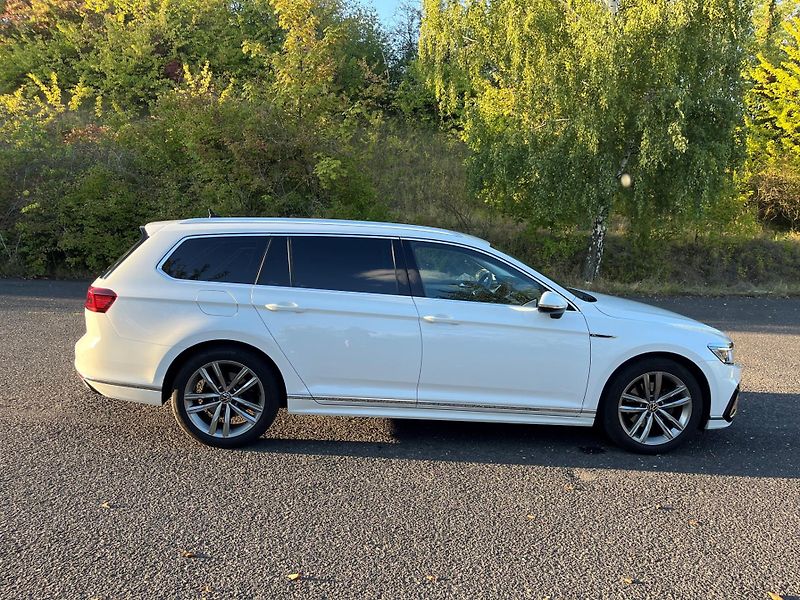 Volkswagen Passat (2021) 2.0 TDI 147kW 4x4 R-LINE - fotka 5 z 20