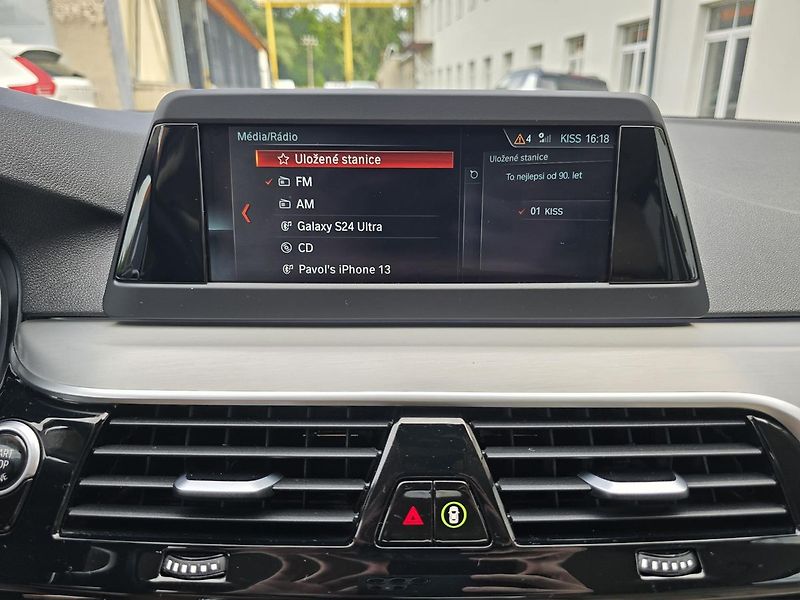 BMW Řada 5 530i 185kW XDRIVE LUXURY - DPH - fotka 32 z 47