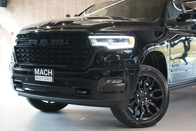 Dodge RAM (2026) 1500 Limited  V8 2026 - fotka 2 z 50