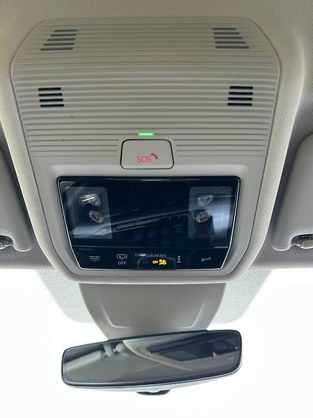 Volkswagen Golf (2022) 1.5 TSI 110 kW Webasto  Záruka - fotka 30 z 34