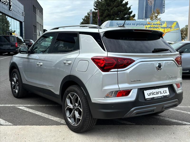 SsangYong Korando 1,5 GDI  Style AT - fotka 4 z 28