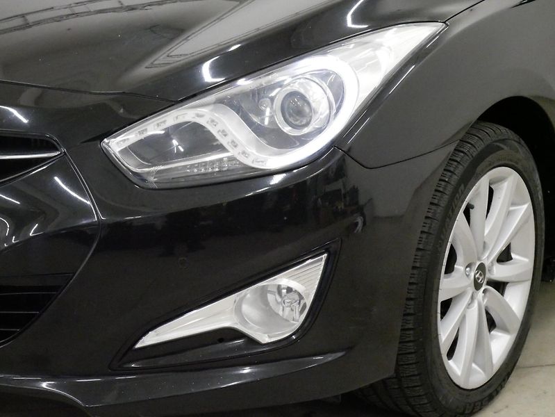 Hyundai i40 - fotka 9 z 26