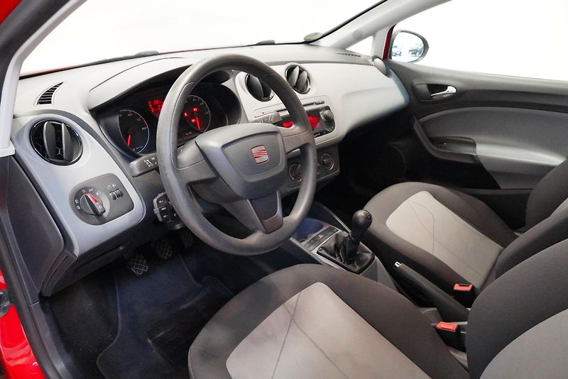 Seat Ibiza - fotka 5 z 6