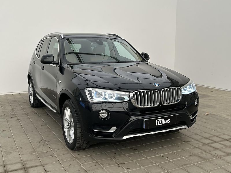 BMW X3 2.0 D 4x4 XLINE - fotka 3 z 29