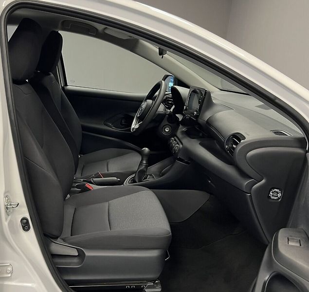 Toyota Yaris ACTIVE - fotka 8 z 15