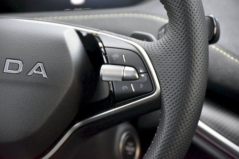 Škoda Enyaq (2026) RS 84x - fotka 9 z 63