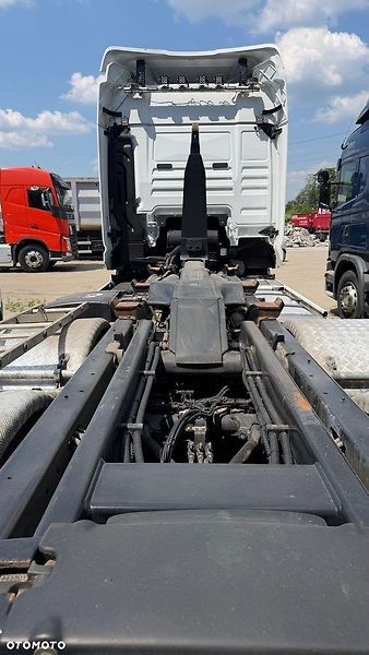 MAN TGX (2022) 26.510 6x2 kontejner HIAB MULT - fotka 8 z 16