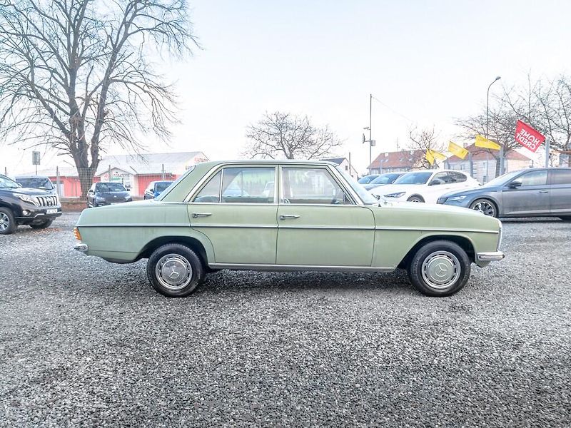 Mercedes-Benz Třídy E (1978) 240D W115 1978 - ŠPANĚL - fotka 4 z 21