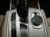 BMW Řada 7 4,4 750i xDrive 390 kW DPH - náhled 39