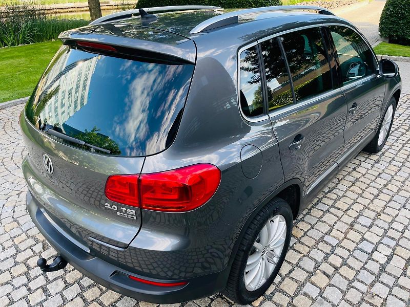 Volkswagen Tiguan 2.0TSI 4x4 AUTOMA KAMERA TAŽNÉ - fotka 11 z 44