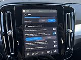 Volvo XC40 B3 FWD BE // 360 // kola - náhled 29