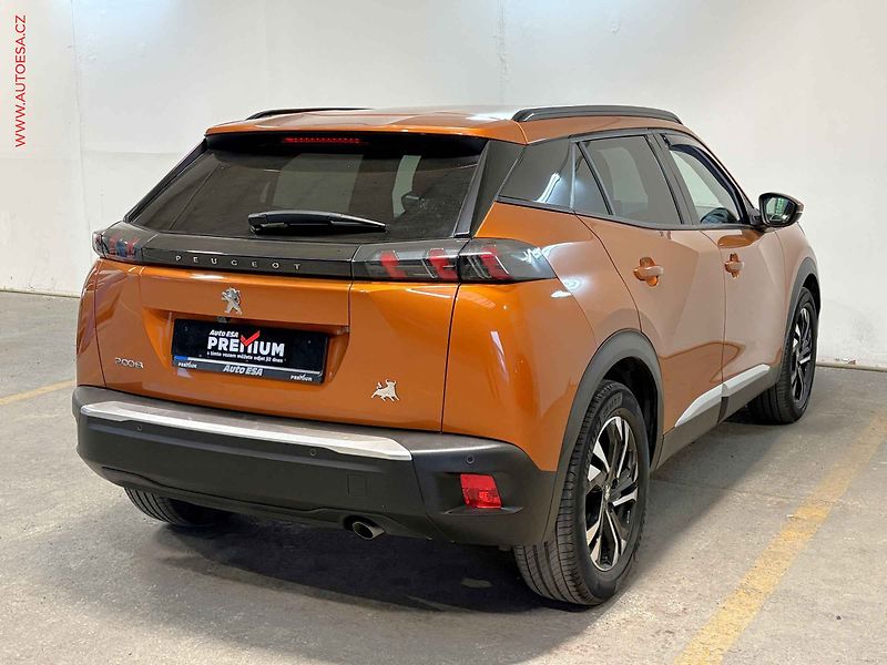 Peugeot 2008 (2021) 1.2PT, 1.maj,ČR, servis - fotka 4 z 16