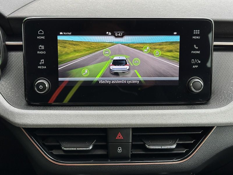 Škoda Scala 1.0TSi DSG 116PS LED V.Cockpit - fotka 33 z 47