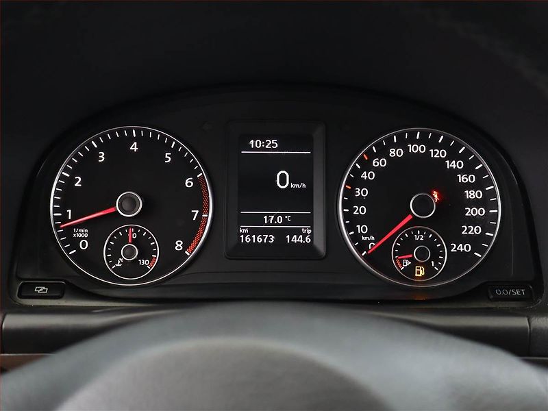 Volkswagen Touran (2010) 1.4 TSI, 7 míst, Tempomat - fotka 9 z 18