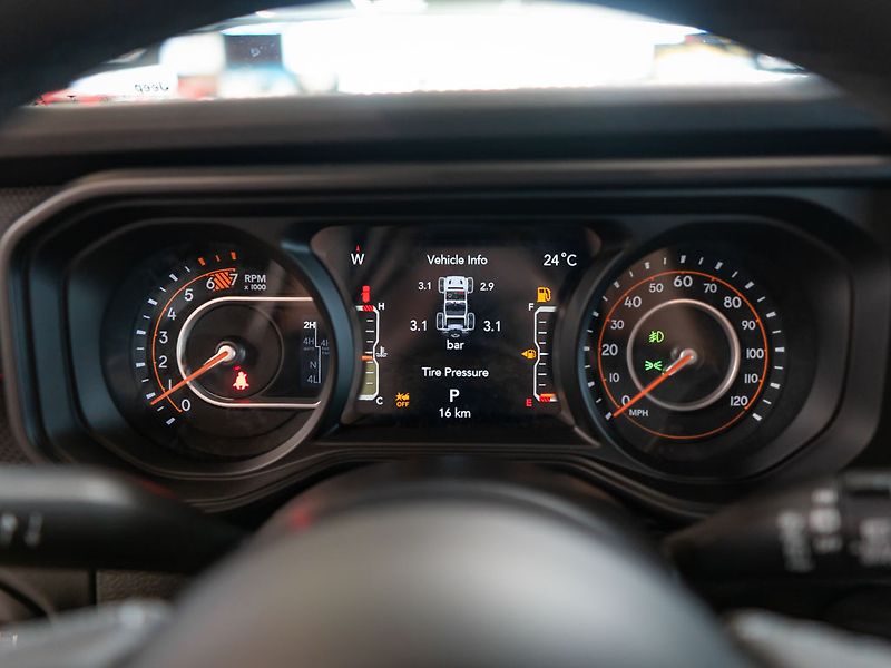 Jeep Wrangler (2026) 3.6 V6 Rubicon Unlimited X - fotka 21 z 38