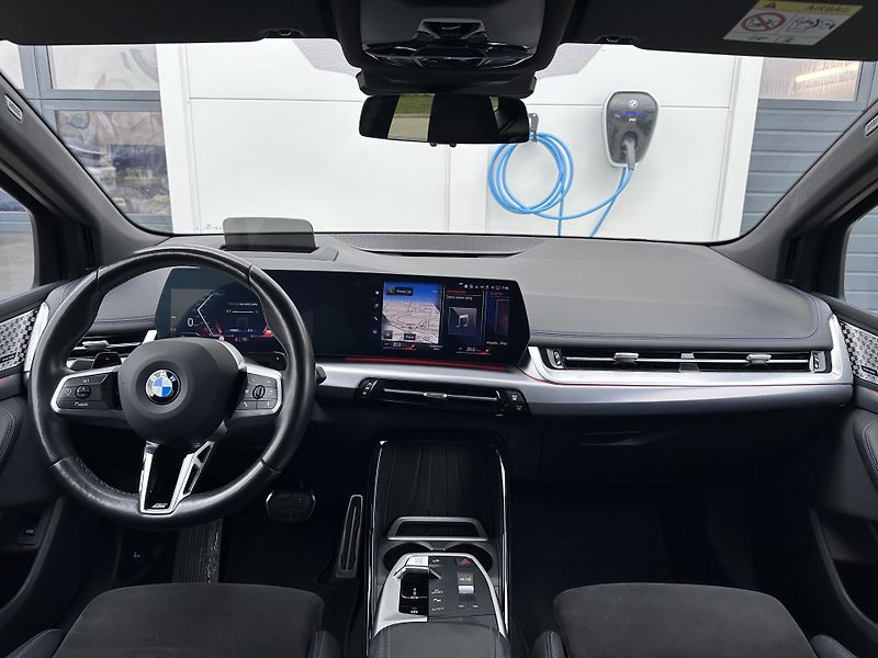 BMW Řada 2 218i ActiveTourer M-Sport - fotka 6 z 26
