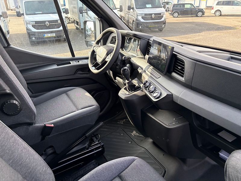 Renault Master (2026) 170k, 10EP, Spaní, Hydr.čelo - fotka 19 z 23