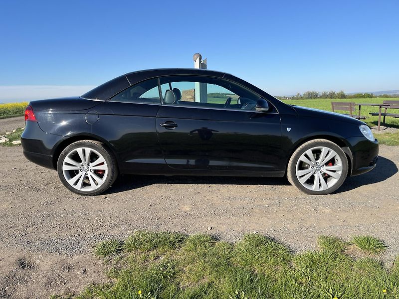 Volkswagen EOS (2007) 3,2 V6 - fotka 8 z 32