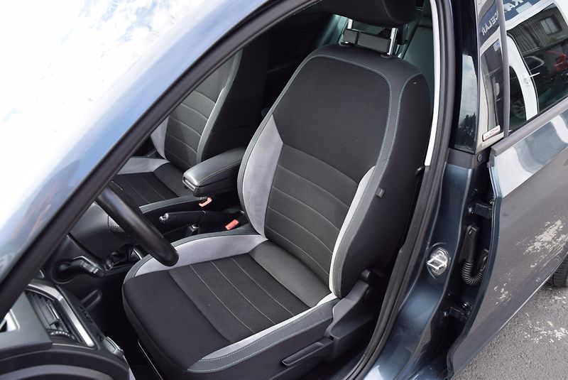 Škoda Rapid (2016) 1.2TSI 66kw AMBITION JOY XENON - fotka 19 z 49