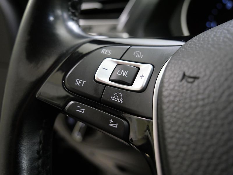 Volkswagen Tiguan - fotka 20 z 23