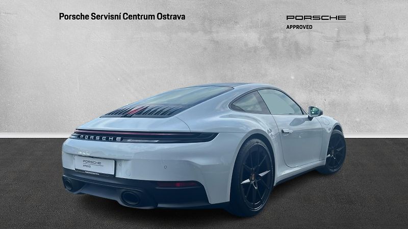 Porsche 911 Carrera 290KW - fotka 5 z 26