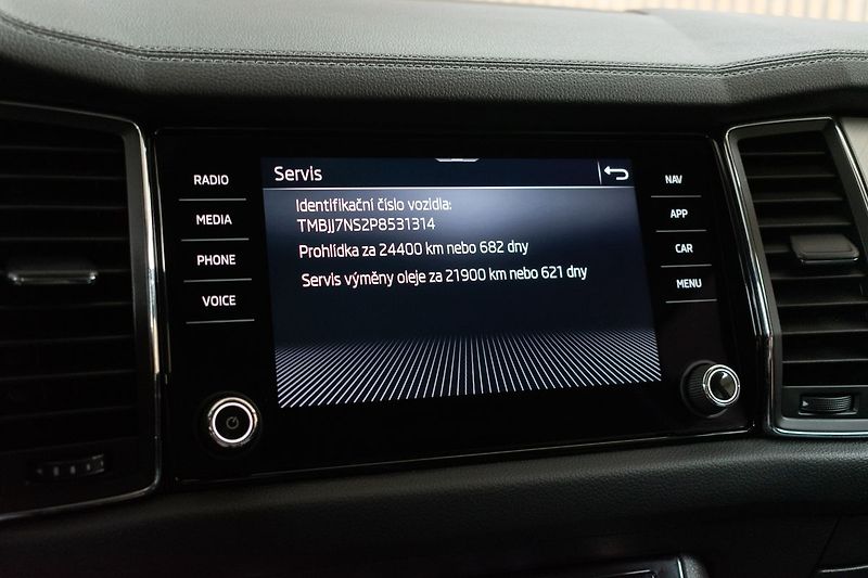 Škoda Kodiaq 2.0 TDI 110kW*DSG*KAMERA*DPH* - fotka 27 z 37
