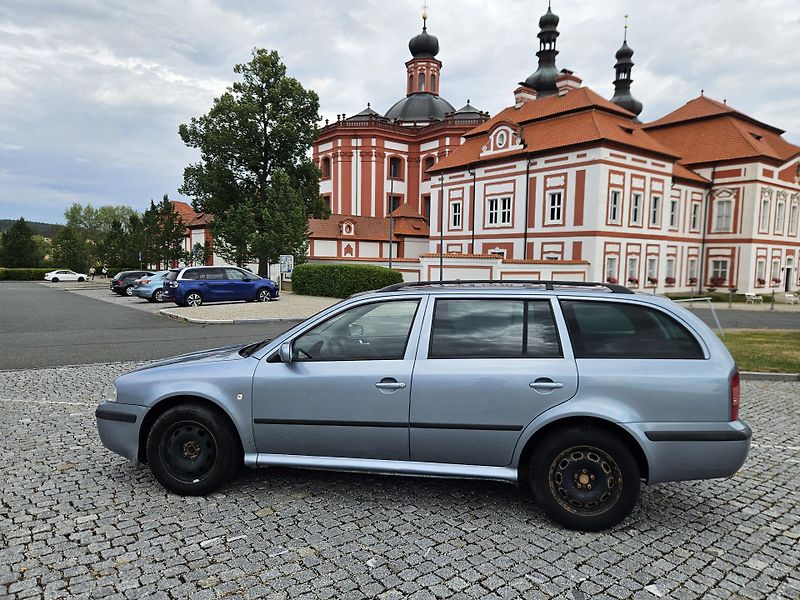 Škoda Octavia (2004) 2L BENZIN, SPLÁTKY  - fotka 10 z 22
