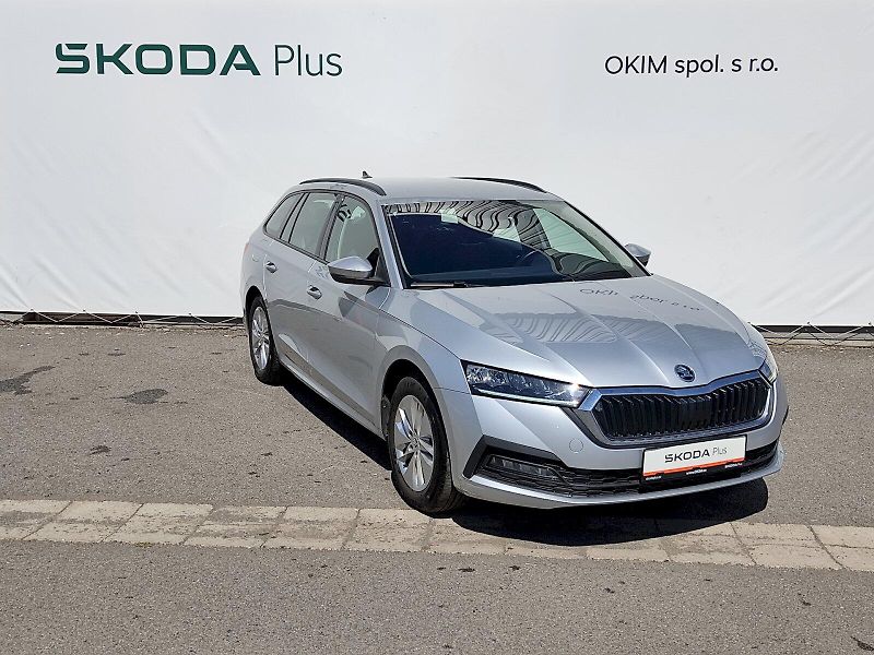 Škoda Octavia (2022) Combi Ambition Plus 2,0 Tdi 85 - fotka 32 z 35