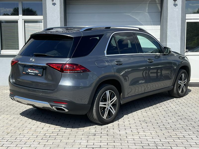 Mercedes-Benz GLE (2023) 300d 200kW 4MATIC TAŽNÉ  - fotka 3 z 29
