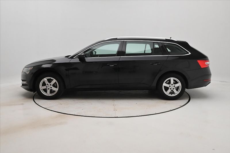 Škoda Superb 2,0 TDI 110kW DSG Style Záruka - fotka 8 z 24