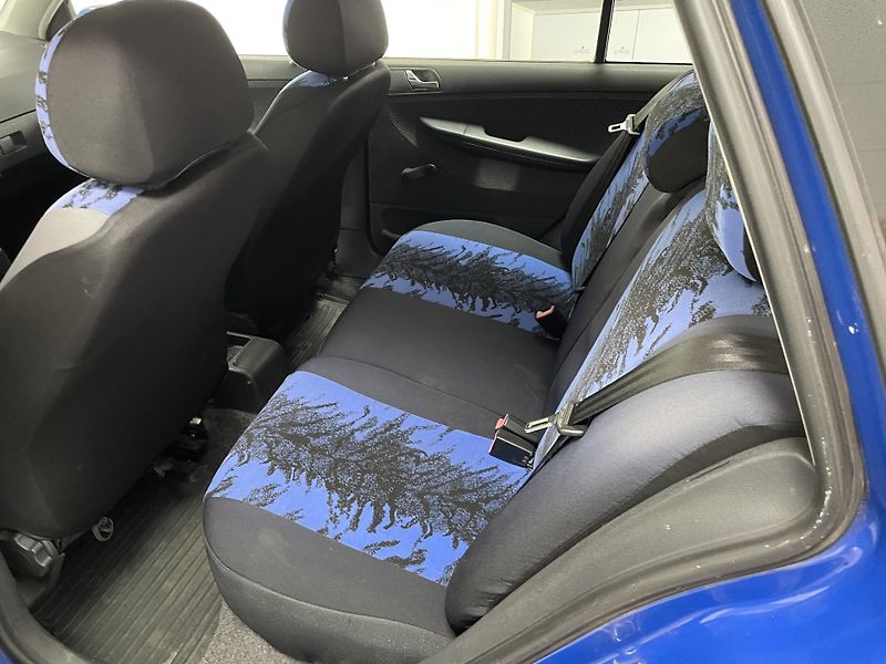 Škoda Fabia 1.2 HTp 47kW REZERVACE  - fotka 17 z 22