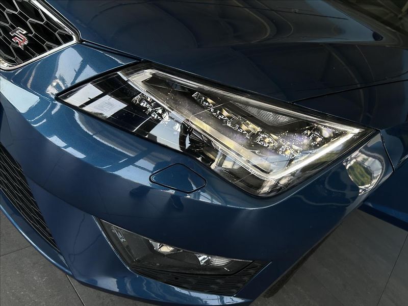 Seat Leon 1,8   FR,TSI 132kW,PANORAMA - fotka 24 z 24