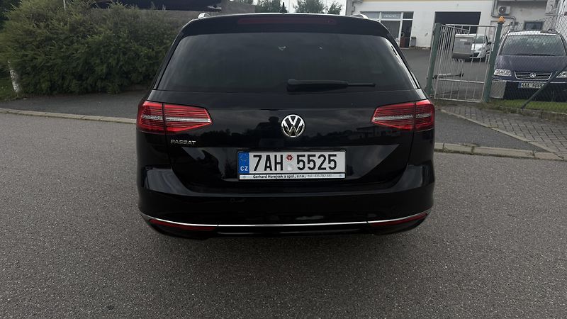 Volkswagen Passat (2018) 2.0 TDI DSG 110KW 144 TIS KM  - fotka 8 z 27