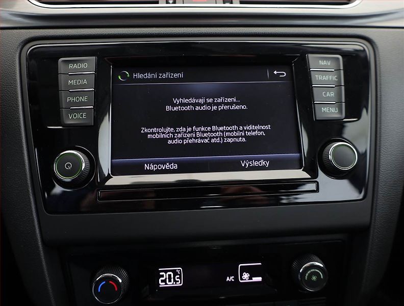 Škoda Rapid (2018) Spaceback 1.0 TSI, Navi - fotka 14 z 17