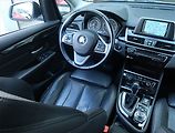 BMW Řada 2 (2015) 218d Gran Tourer, Automat - náhled 7