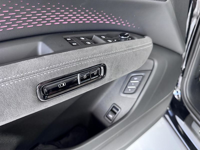 Audi Q7 Nová generace skladem - fotka 20 z 47