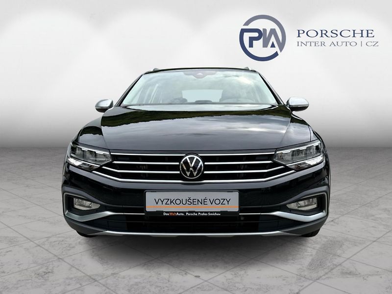 Volkswagen Passat Alltrack 2,0 TDI 147kw 4-motio - fotka 2 z 22