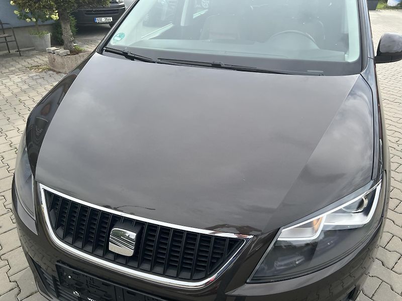 Seat Alhambra (2014) 2,0TDi DSG Style MAX VÝBAVA!!! - fotka 12 z 77