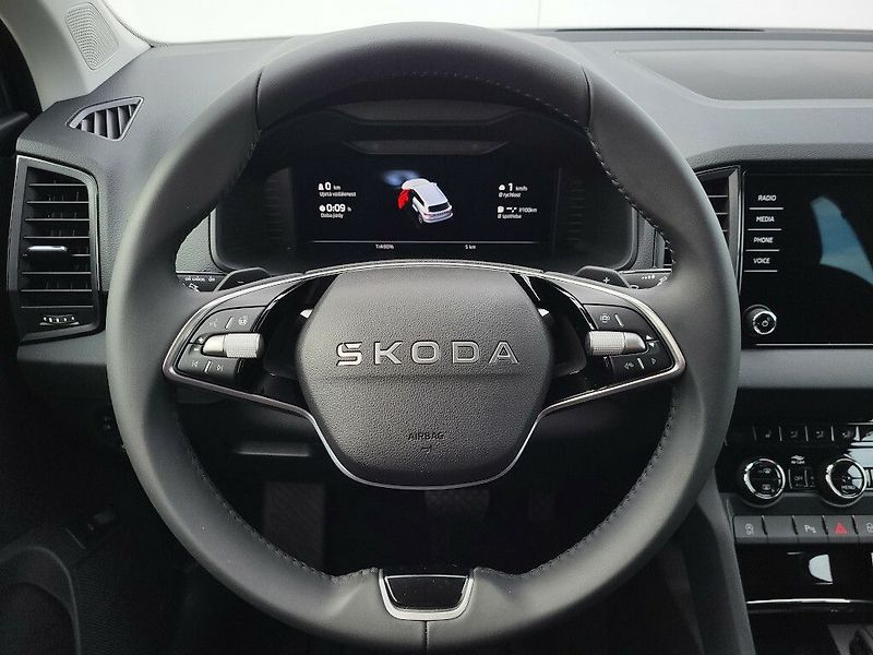 Škoda Karoq Classic 1,5TSI 110kW - fotka 12 z 27