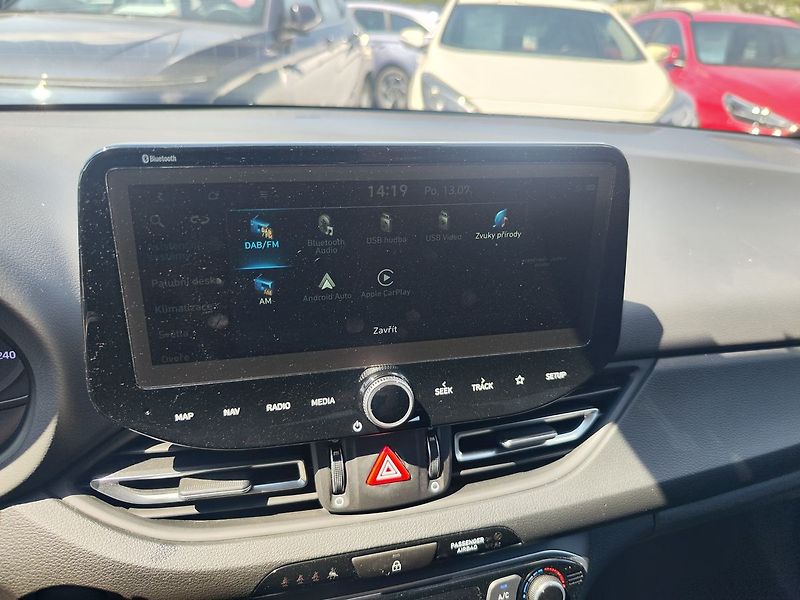 Hyundai i30 1.5 T-GDI/117kW Smart Navi - fotka 15 z 38